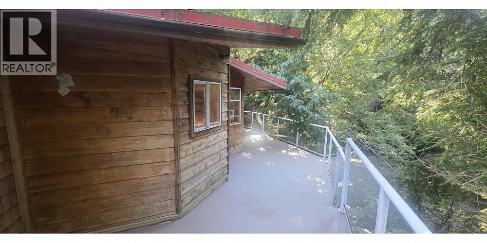 593 BEACH ROAD Skidegate/sandspit Photo 7 593 BEACH ROAD Skidegate/sandspit Photo 7